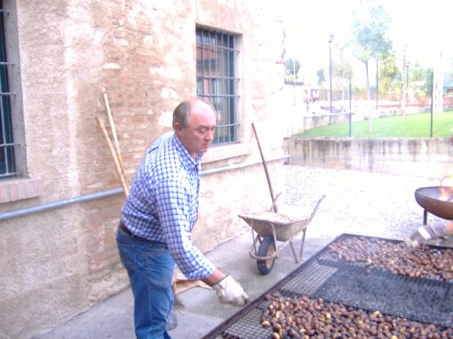 2006 castagnata (6)